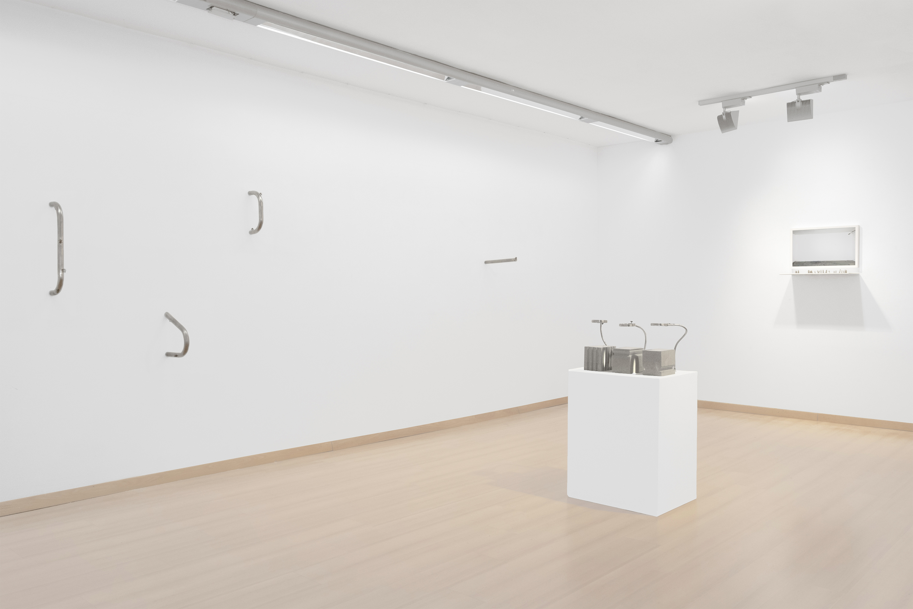 General view of the exhibition I paint what I don’t want to see